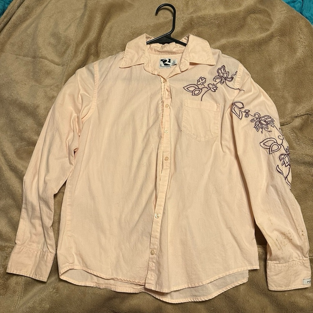 Women’s long sleeve button up blouse